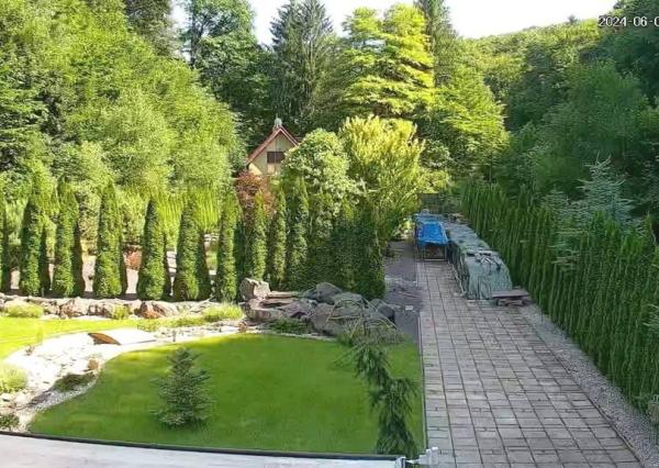 Murovaná chata v rekreačnej oblasti , Moravany nad Váhom - Výtoky