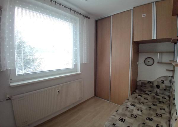 Prenájom krásny 2-izbový byt + loggia v peknom, tichom prostredí, Nové