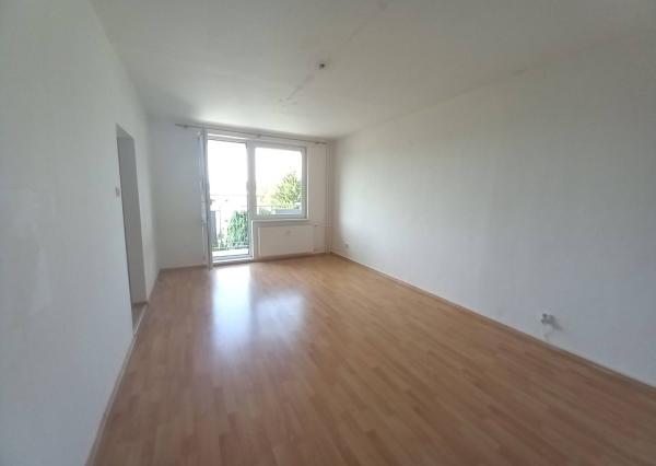 Predaj krásny 3-izbový byt + balkón, v peknom, tichom prostredí, v tes