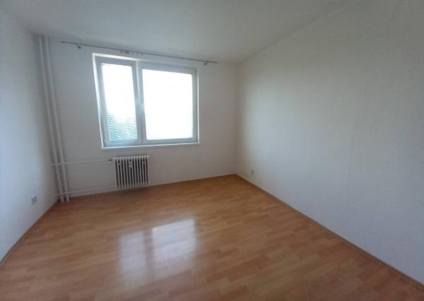 Predaj krásny 3-izbový byt + balkón, v peknom, tichom prostredí, v tes