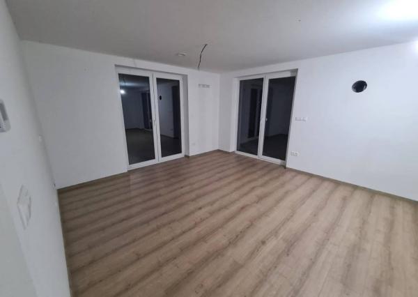 Predaj moderná novostavba - bungalov, v krásnom, tichom prostredí, Bru