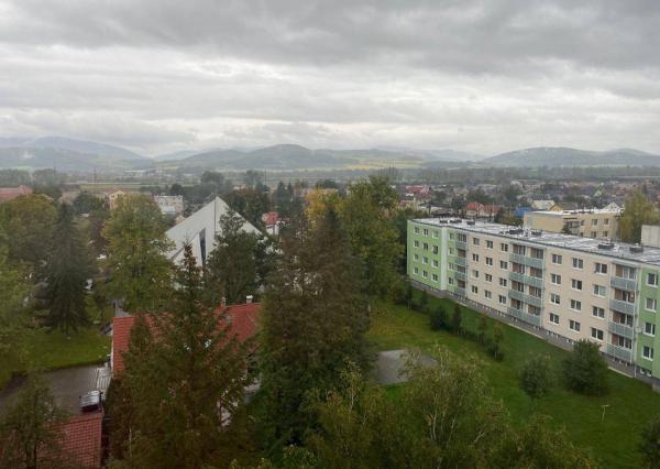 Veľký, slnečný 3 izbový byt - Ladce - 78 m2 - znalecký posudok v cene