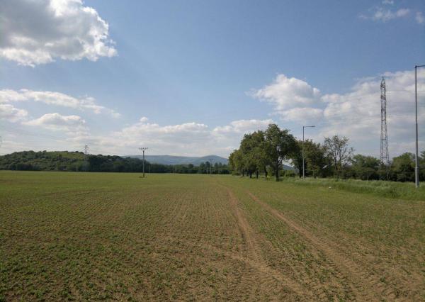 174476 Pozemok na priemyselnú výstavbu - Nové Mesto nad Váhom 38275 m2