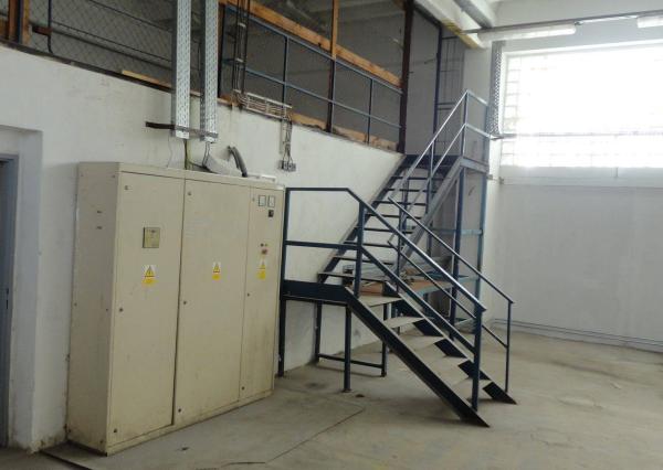 Prenájom výrobno-skladových priestorov - 650 m2, Madunice