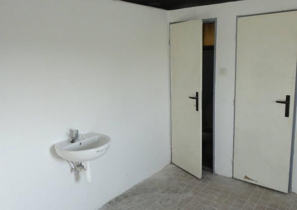 Prenájom výrobno-skladových priestorov - 650 m2, Madunice
