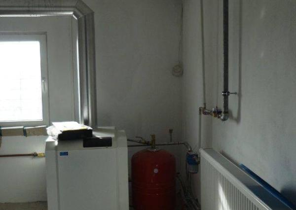 Prenájom výrobno-skladových priestorov - 650 m2, Madunice