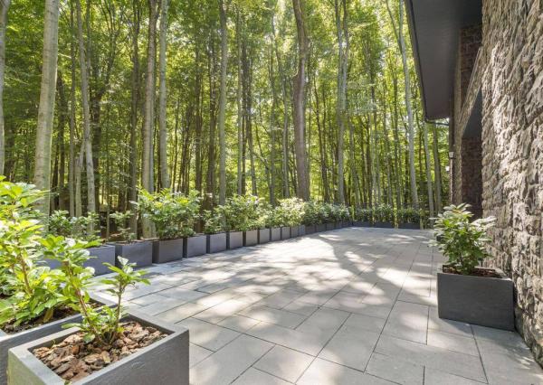 3-podlažná, 8-izbová rodinná vila, Modra Piesok nad Zochovou chatou