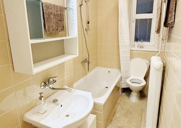 Na prenájom 1-izbový byt, 41 m², Trnavská cesta, od 1.6.2025