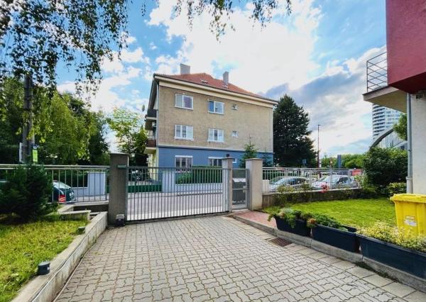 Na prenájom 1-izbový byt, 41 m², Trnavská cesta, od 1.6.2025