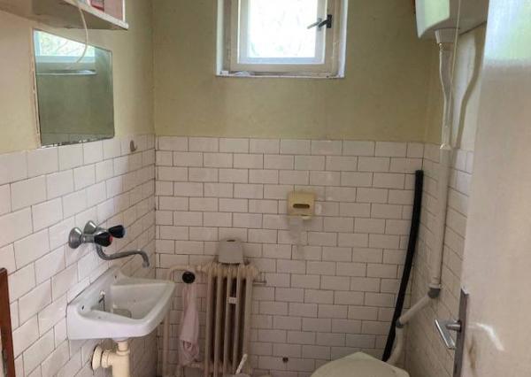 Rodinný Dom Košecké Podhradie, pozemok 1980 m2 , garáž a stodola