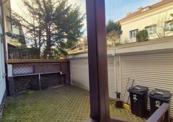 Na prenájom krásny veľký 3-izb. byt, 105 m², Červeňová ul. Staré Mesto