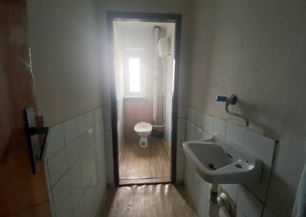 Komerčná budova - Ilava - centrum mesta