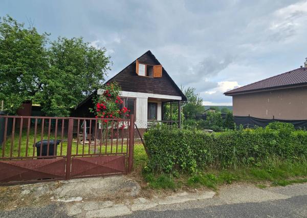 *REZERVOVANÉ* Rkreačná chatka - Dobrá Voda