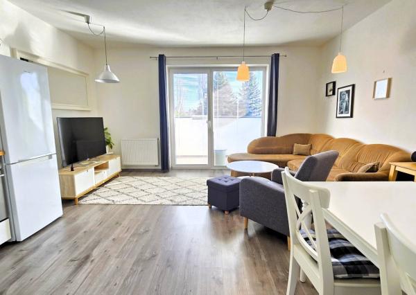 PREDANÉ Štýlový slnečný 2 izb byt v Novostavbe, terasa, balkón