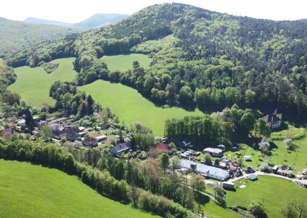 *REZERVOVANÉ* Stavebný pozemok 607 m2, Hôrka nad Váhom