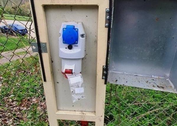 *REZERVOVANÉ* Stavebný pozemok 607 m2, Hôrka nad Váhom