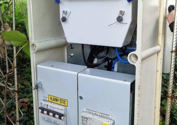 *REZERVOVANÉ* Stavebný pozemok 607 m2, Hôrka nad Váhom