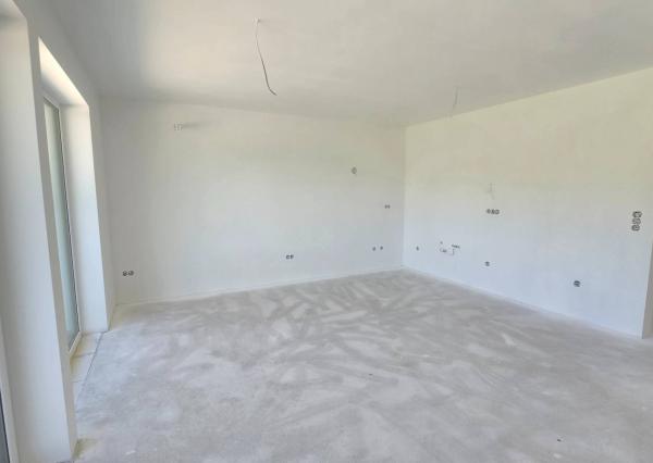 NA PREDAJ – 2-izbový byt 49 m2 v novostavbe RiverResort, Banka 