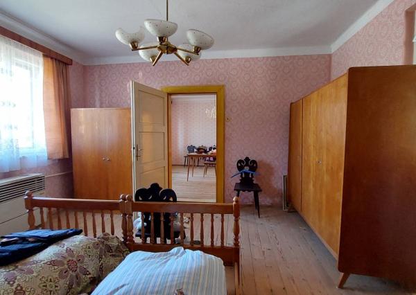 Rodinný dom v pôvodnom stave, Soblahov, pozemok 1558 m2