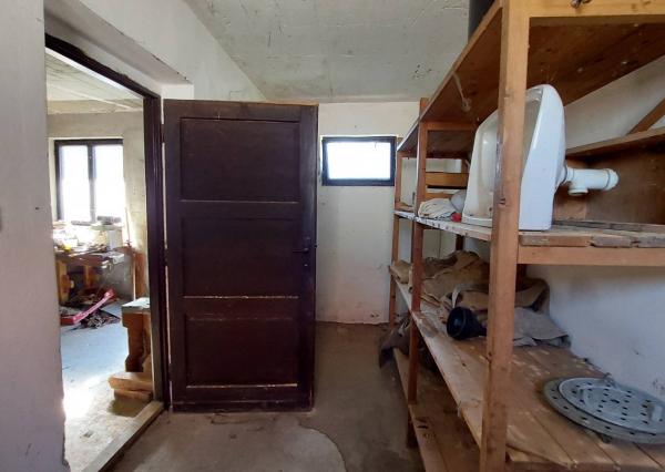 Rodinný dom v pôvodnom stave, Soblahov, pozemok 1558 m2