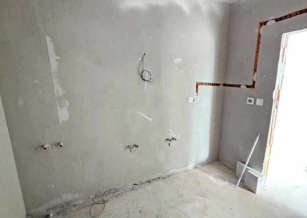 *SKOLAUDOVANÉ* 4 IZB. NOVOSTAVBA  RODINNÝ DOM, NOVÁ DEDINKA