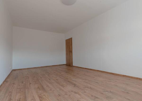 Na predaj krásny 3-izb. byt s balkónom, 84 m², Dunajská Streda,centrum