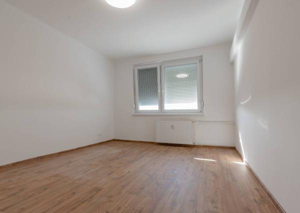 Na predaj krásny 3-izb. byt s balkónom, 84 m², Dunajská Streda,centrum