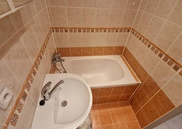 GARZÓNKA BREZOVÁ POD BRADLOM, 34M2