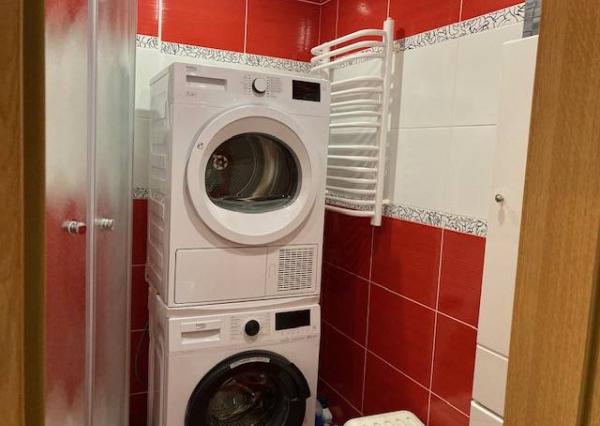 Na predaj vkusne zrekonštruovaný 3-izbový byt v Ilave – Kukučínova uli