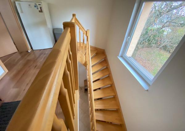 Rodinný dom v Nemšovej, pozemok 1000 m2