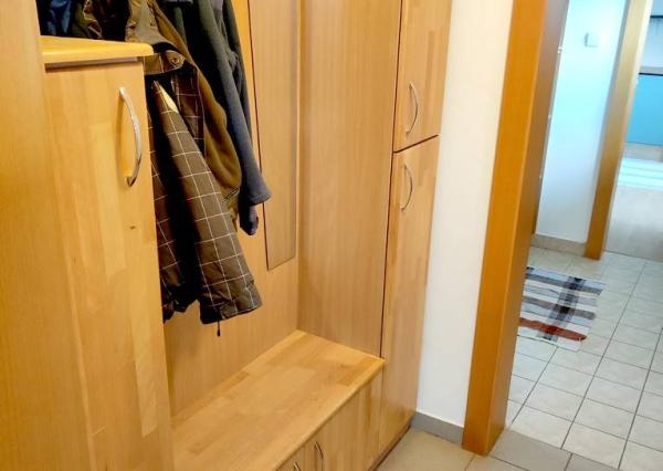 Priestranný rodinný dom so saunou, bazénom, fitness - Krakovany