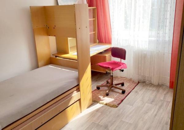 Prenájom 3-izbového bytu, Javorová Piešťany