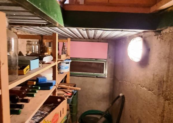 *VIDEO* Romantická chatka s čarovnou záhradou, Ratnovce pri Piešťanoch