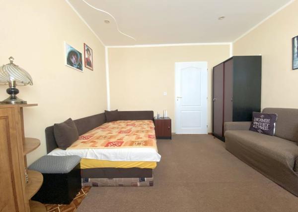 Veľký, slnečný 3 izbový byt, Nemšová, 74 m2