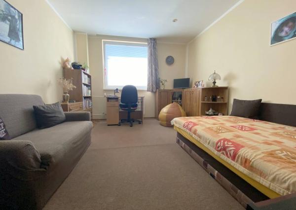 Veľký, slnečný 3 izbový byt, Nemšová, 74 m2