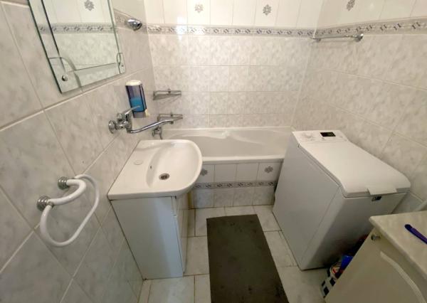 Veľký, slnečný 3 izbový byt, Nemšová, 74 m2