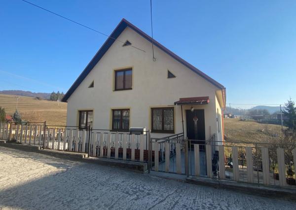 EXKLUZÍVNA PONUKA - Rodinný dom za cenu bytu - Valaská Belá