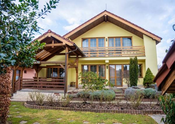 5 Izbový rodinný dom , ul. Kalinčiakova, Trenčín - Predané