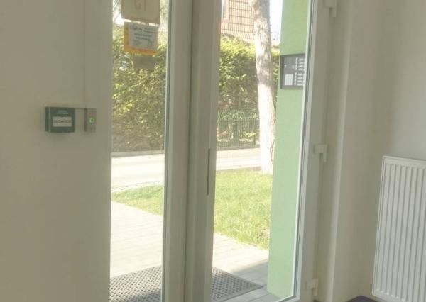 Opäť v ponuke...Prenájom 2-izbový byt, blízke centrum-Piešťany 