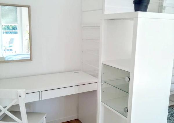 Opäť v ponuke...Prenájom 2-izbový byt, blízke centrum-Piešťany 