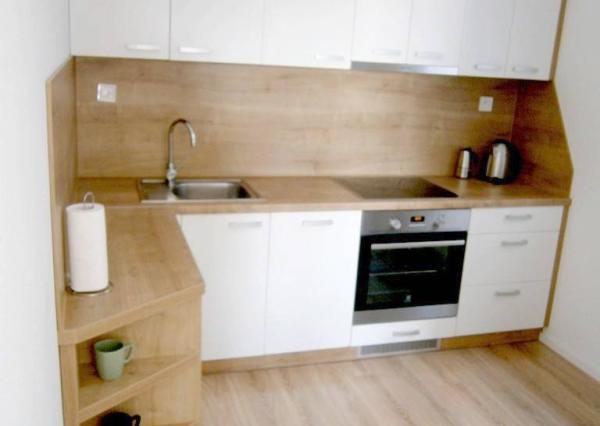 Opäť v ponuke...Prenájom 2-izbový byt, blízke centrum-Piešťany 