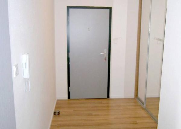 Opäť v ponuke...Prenájom 2-izbový byt, blízke centrum-Piešťany 