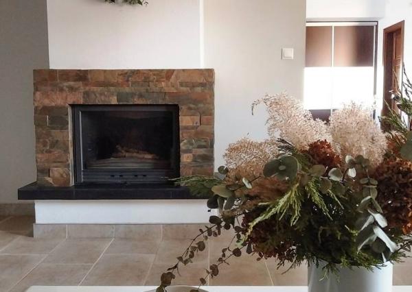 5 izbový rodinný dom, s krásnou záhradou, 9árový pozemok pri Nitre