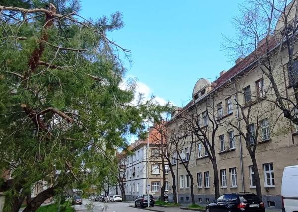 REZERVOVANÉ! Výnimočný byt / výnimočná lokalita /85m2/ Staré Mesto