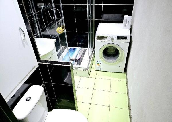 2,5 izbový byt Bánovce nad Bebravou / CENTRUM- STRED / KOMPLETNÁ REKNŠ