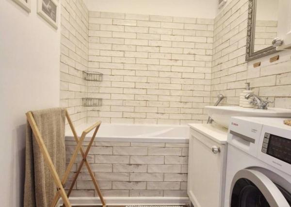 Na prenájom 3-izbový byt s lodžiou, 74 m², Pri Kríži., Dúbravka