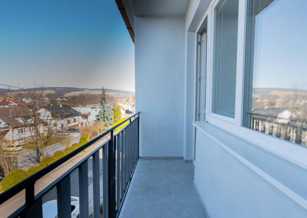 Na predaj 4-izbový rodinný dom 207 m², pozemok 331 m², Koválov, Senica