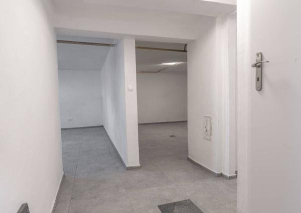 Na predaj 4-izbový rodinný dom 207 m², pozemok 331 m², Koválov, Senica