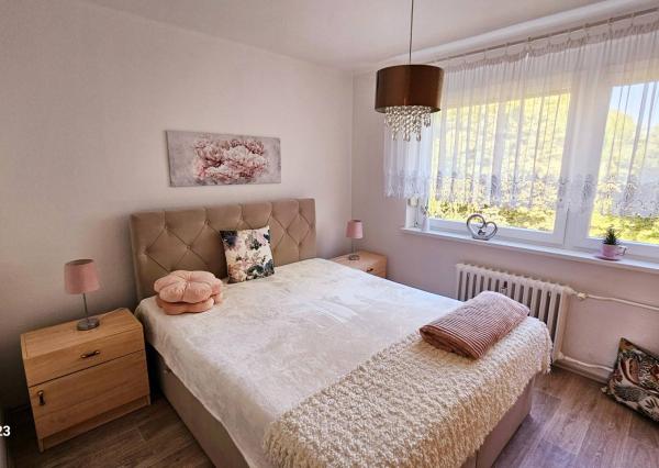 *NA PRENÁJOM* Zariadený 3-izbový byt s loggiou v srdci Piešťan !!