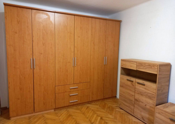 Prenájom pekný 2-izbový byt 53m2 + balkón, Nové Mesto nad Váhom